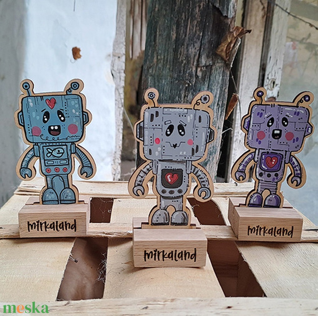 Kisrobot � Kézzel Festett Fa Asztali Dekoráció - otthon & életmód - dekoráció - dekoratív figurák és szobrok - Meska.hu