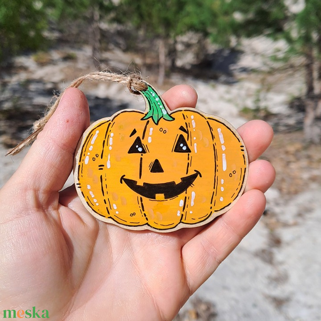 Kézzel Festett Mosolygós Tök Fa Dísz - otthon & életmód - dekoráció - halloween - halloweeni figurák - Meska.hu