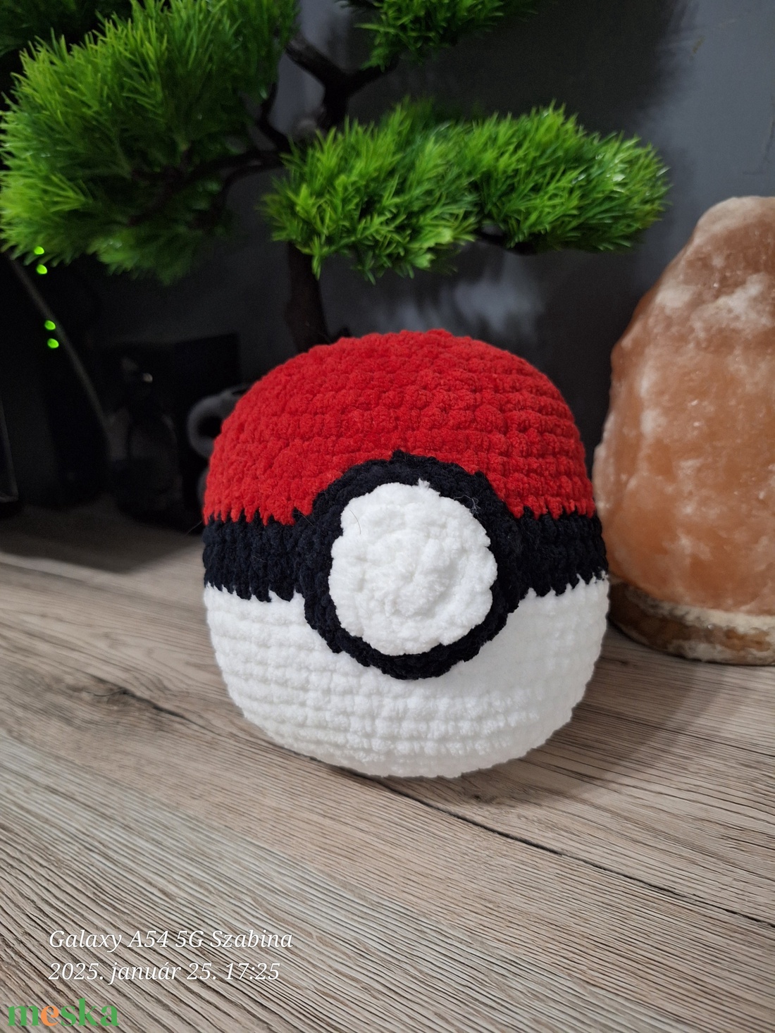 Horgolt Pokélabda - játék & sport - plüssállat & játékfigura - más figura - Meska.hu