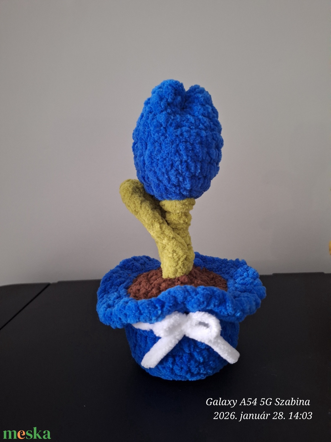 Horgolt tulipán kaspóban - játék & sport - plüssállat & játékfigura - más figura - Meska.hu