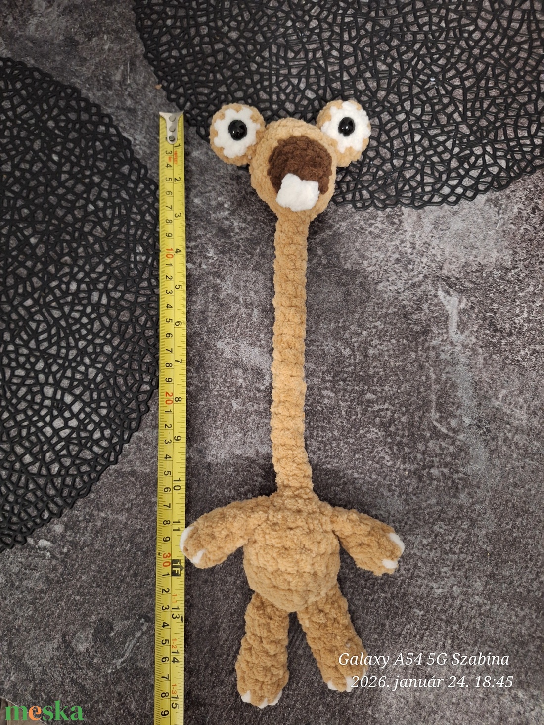 Horgolt Sid táskadísz - táska & tok - kulcstartó & táskadísz - táskadísz - Meska.hu