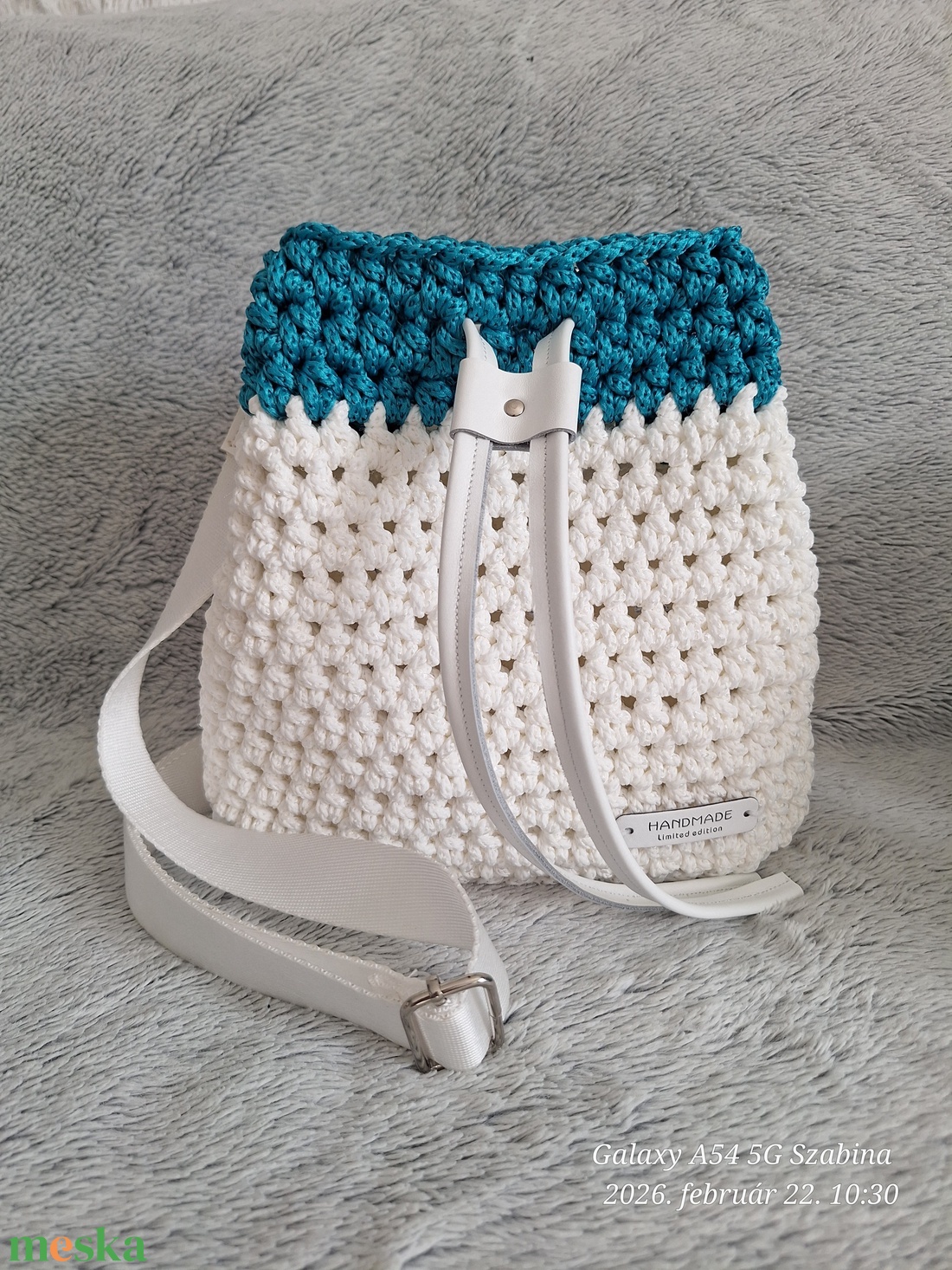 Horgolt táska - táska & tok - kézitáska & válltáska - vállon átvethető táska - Meska.hu