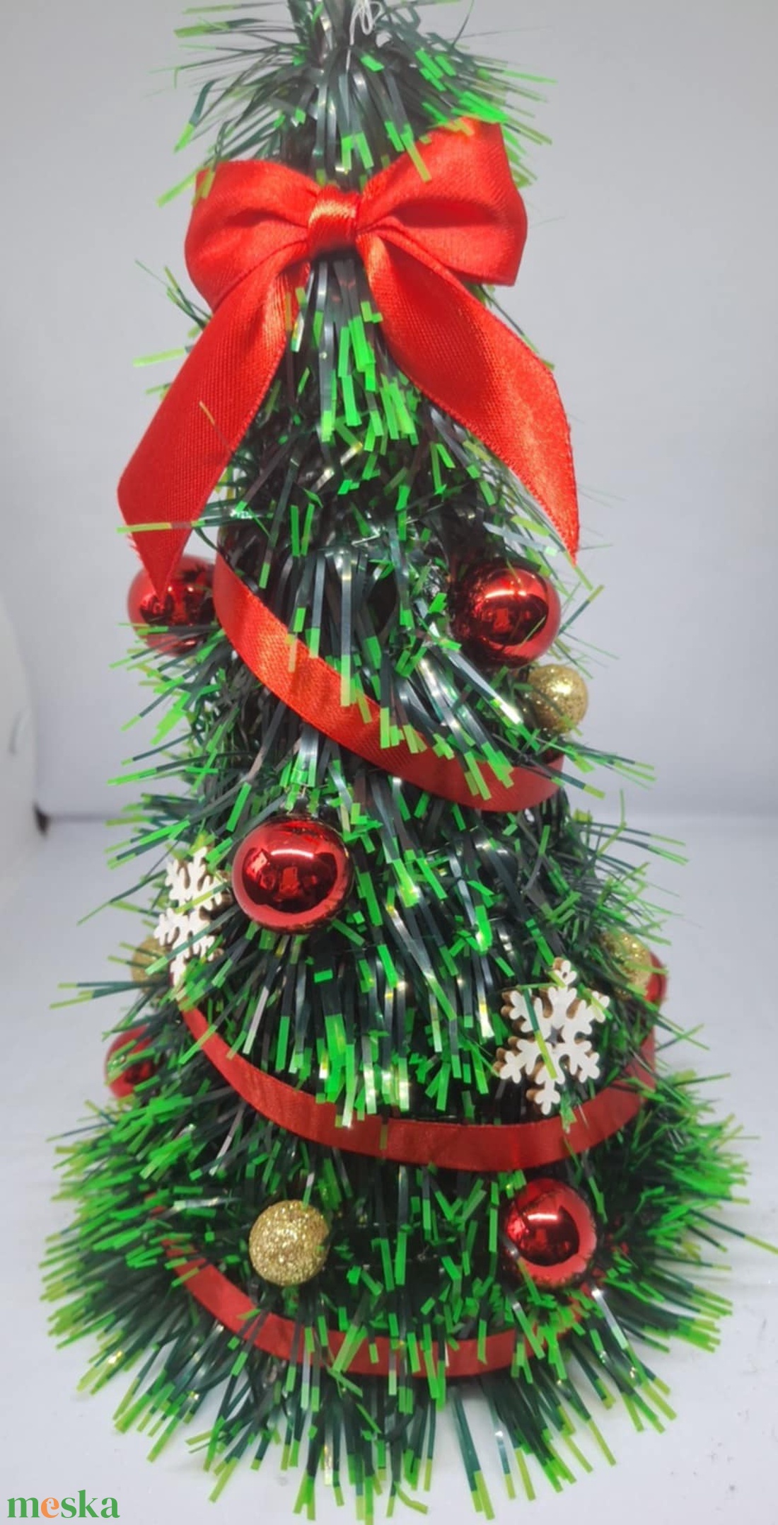 Piros-arany díszes mű süvegfenyő - otthon & életmód - dekoráció - asztal és polc dekoráció - asztaldísz - Meska.hu