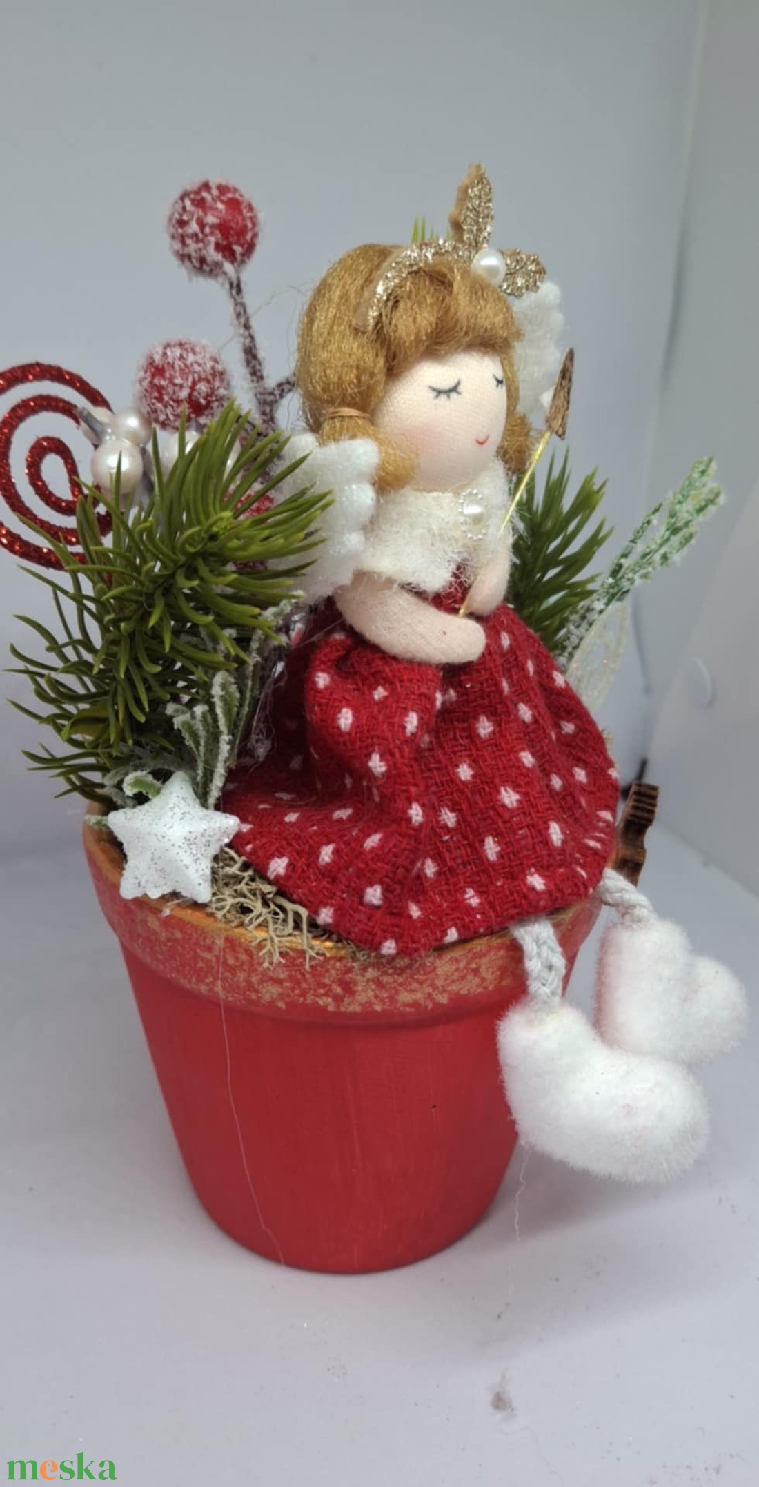 Piros pöttyös ruhás angyalka piros cserépben - otthon & életmód - dekoráció - asztal és polc dekoráció - asztaldísz - Meska.hu