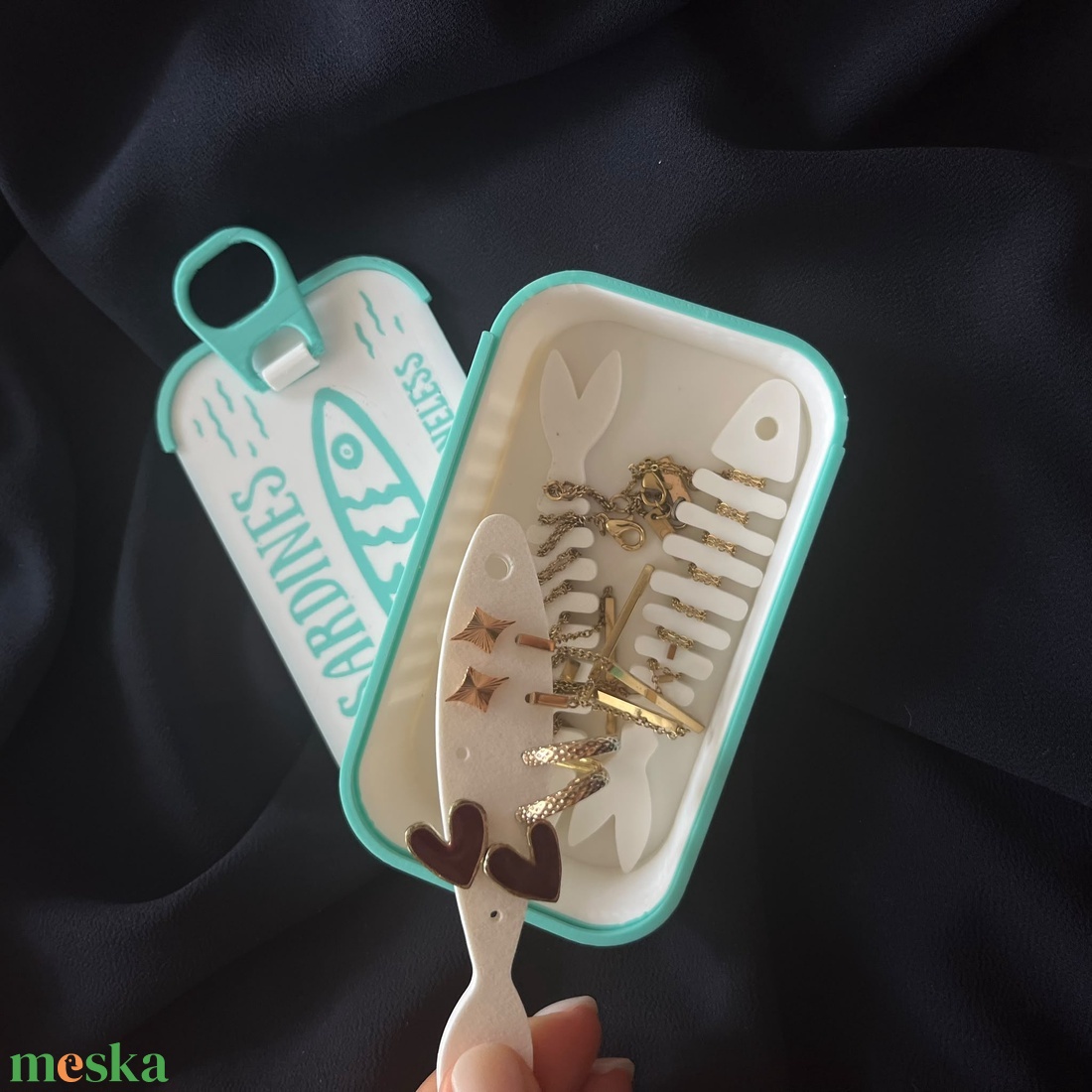 Sardines Jewelry Box Travel Case - Szardínia ékszerdoboz / utazó ékszertartó - ékszer - ékszertartó - ékszerdoboz - Meska.hu