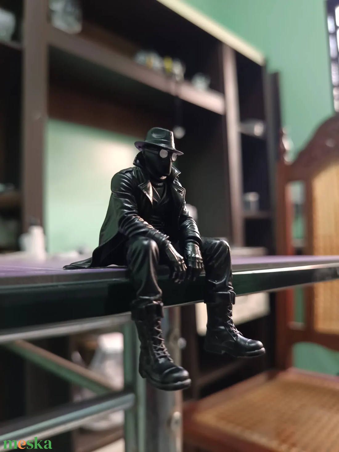 Spiderman Noir Sitting Action Figure - otthon & életmód - dekoráció - dekoratív figurák és szobrok - Meska.hu