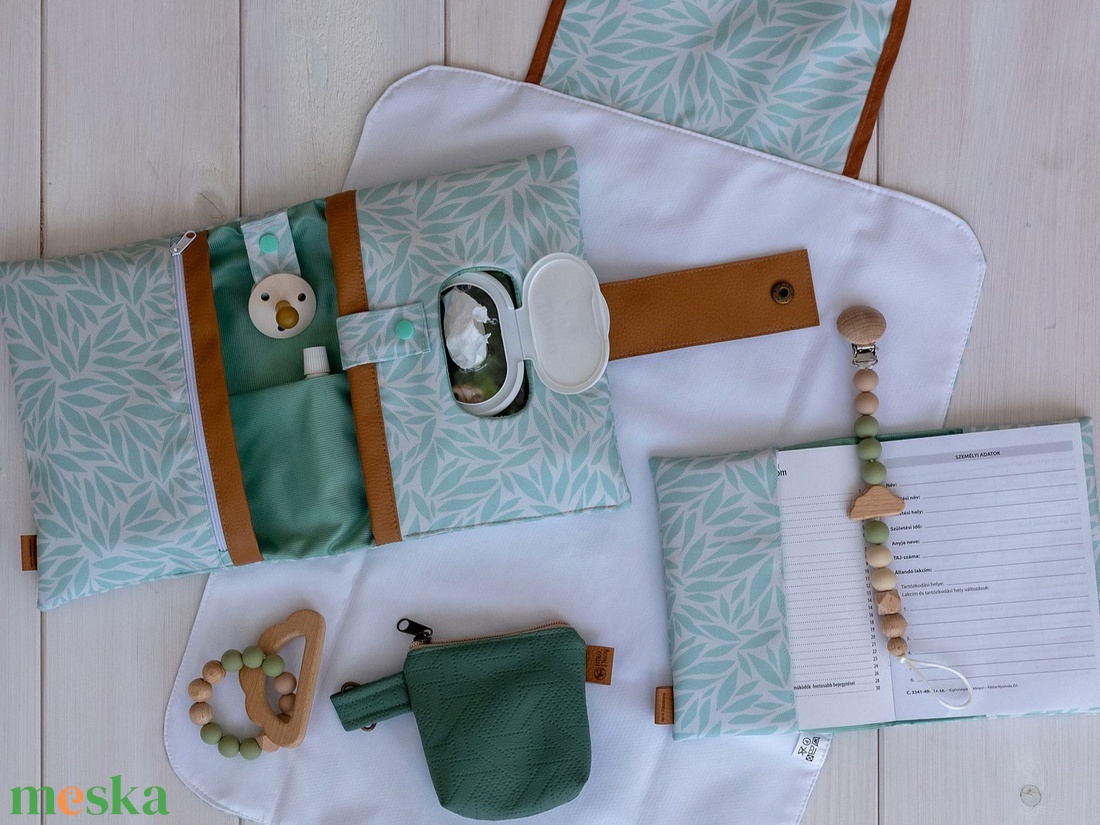 Babaköszöntő ajándékcsomag - creamgreen - játék & sport - babalátogató ajándékcsomag - Meska.hu Babaköszöntő ajándékcsomag - creamgreen - játék & sport - babalátogató ajándékcsomag - Meska.hu