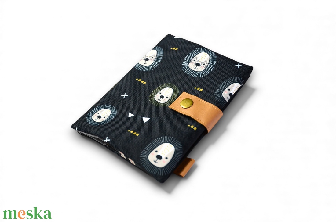 Vízhatlan egészségügyi kiskönyv borító - jungle stars - baba - mama - babaemlékek - egészségügyi kiskönyv borító - Meska.hu