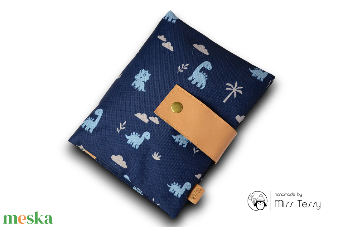 Pelenkázó neszeszer - vízhatlan - dínóbarátok - baba - mama - pelenkázó, babafürdető kellékek - pelenkázó neszeszer, pelenkatartó - Meska.hu