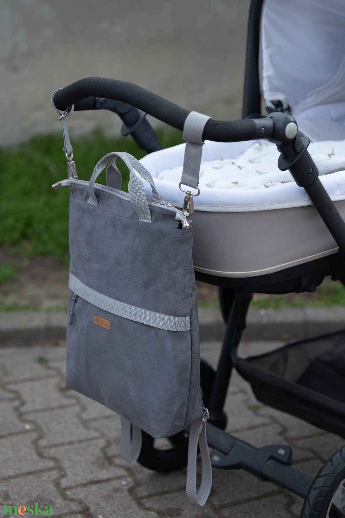 MindentBele Mami Táska - pelenkázótáska - Gray - baba - mama - pelenkázó, babafürdető kellékek - kismamatáska - Meska.hu