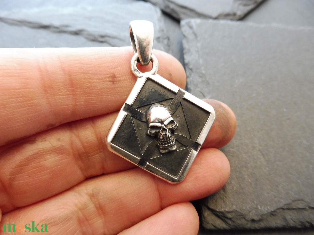 Árnyék masszív Ezüst Medál - - Mithrillion Dark Fantasy - ékszer - nyaklánc - medál - Meska.hu