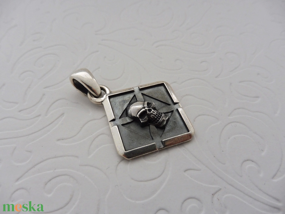 Árnyék masszív Ezüst Medál - - Mithrillion Dark Fantasy - ékszer - nyaklánc - medál - Meska.hu