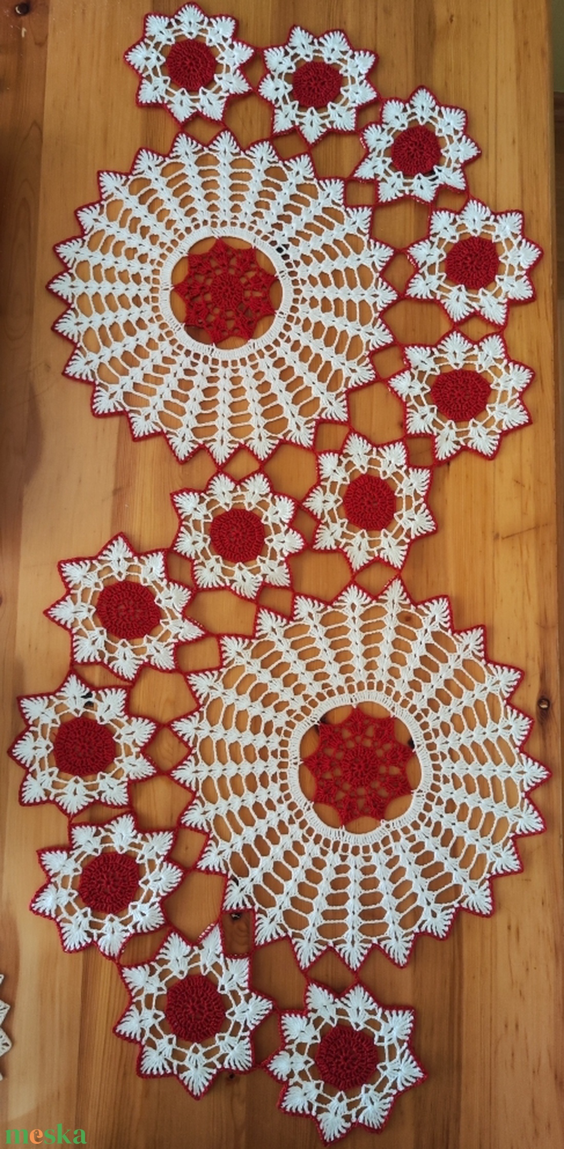 Horgolt terítő 50 - 38 x 82 cm - otthon & életmód - dekoráció - asztal és polc dekoráció - horgolt & csipketerítő - Meska.hu Horgolt terítő 50 - 38 x 82 cm - otthon & életmód - dekoráció - asztal és polc dekoráció - horgolt & csipketerítő - Meska.hu