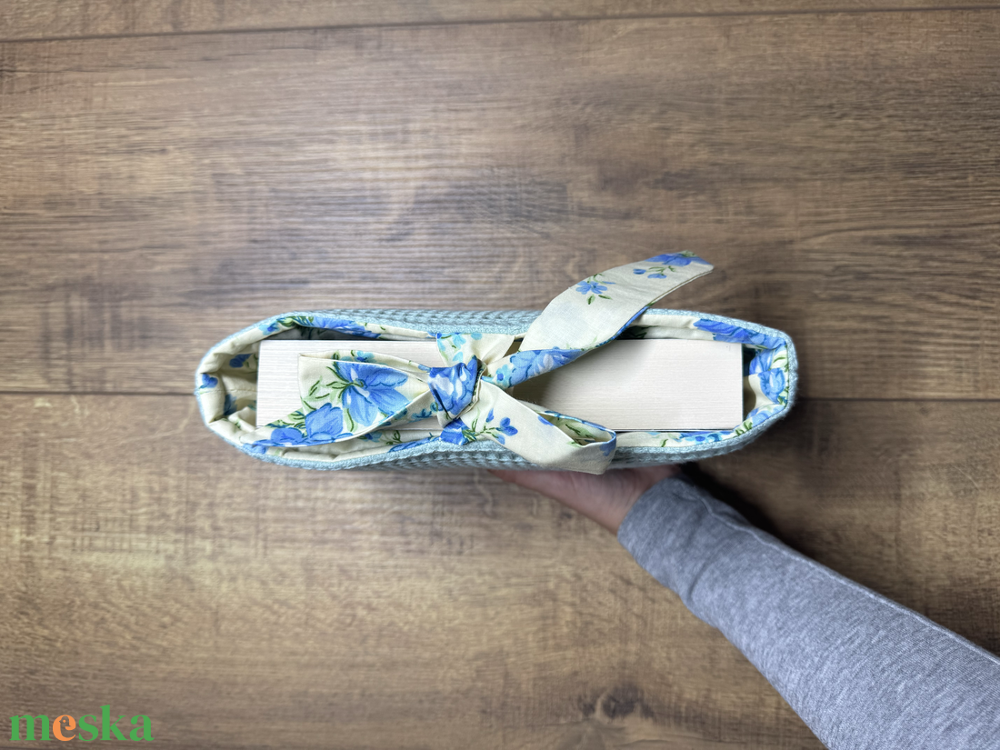 Menta - könyvtok - könyv & zene - könyvtok - Meska.hu