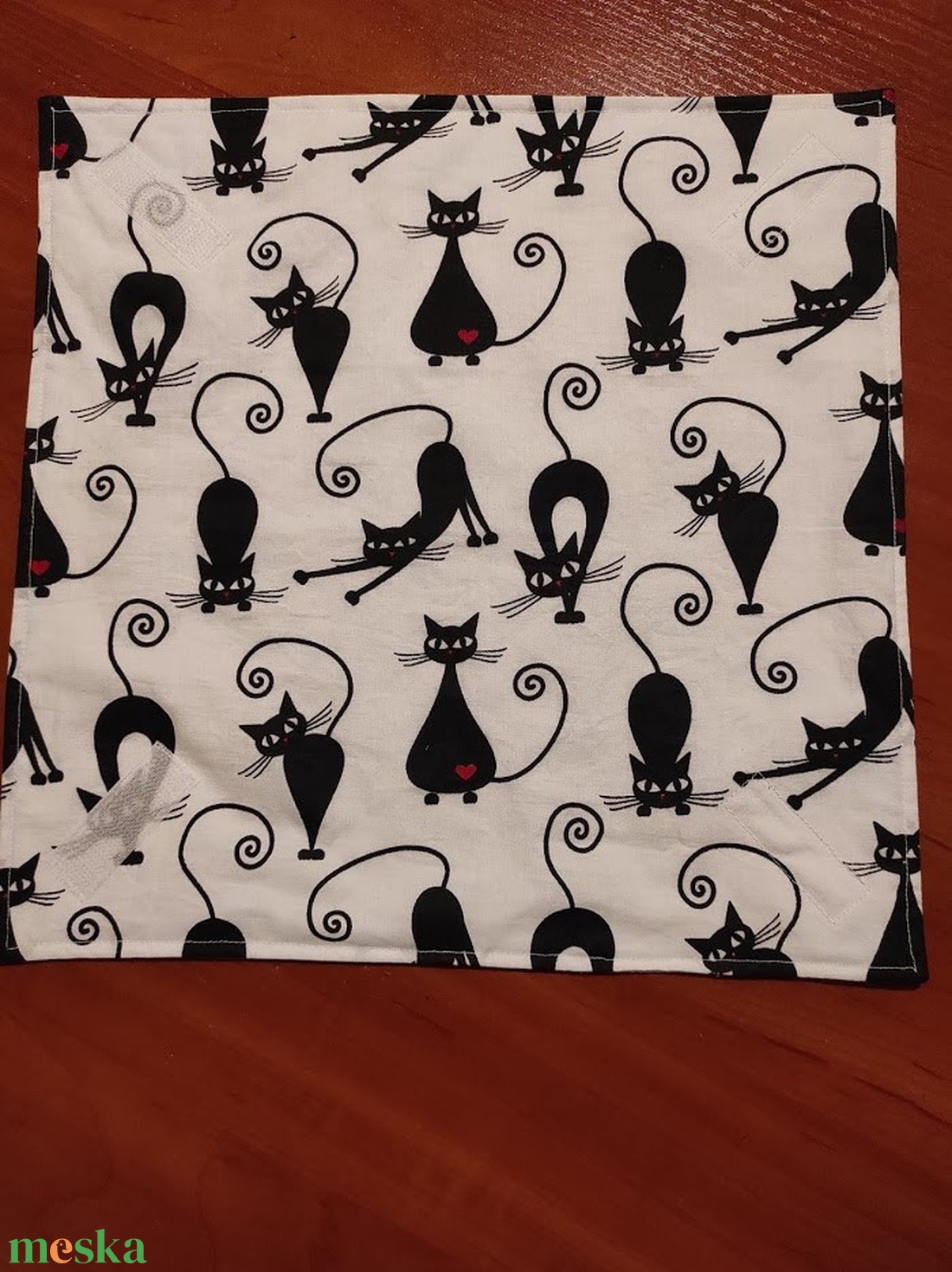 fekete macska  mintás  újraszalvéta,textilszalvéta tízórai,uzsonna csomagolására, - otthon & életmód - konyhafelszerelés, tálalás - konyhai textil - szalvéta - Meska.hu