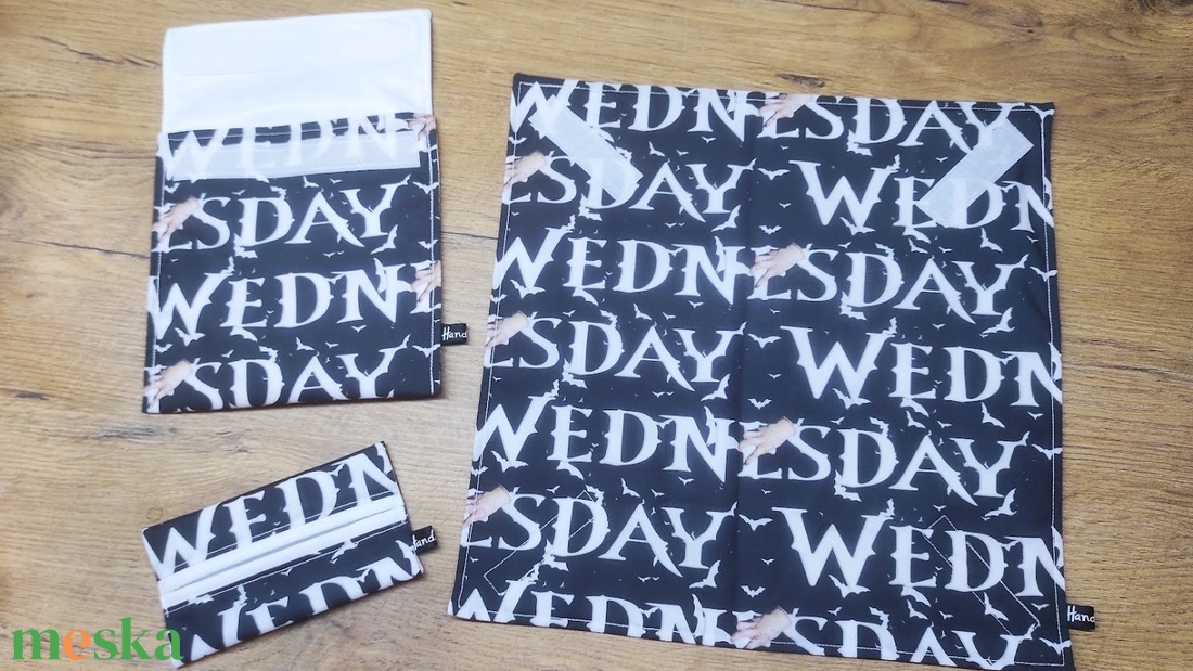 Wednesday mintás szett, zsepitartó és újraszalvéta,textilszalvéta tízórai,uzsonna csomagolására+uzsonnatasak - otthon & életmód - konyhafelszerelés, tálalás - konyhai textil - szalvéta - Meska.hu Wednesday mintás szett, zsepitartó és újraszalvéta,textilszalvéta tízórai,uzsonna csomagolására+uzsonnatasak - otthon & életmód - konyhafelszerelés, tálalás - konyhai textil - szalvéta - Meska.hu