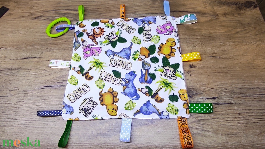 színes dínó mintás  címkerongyi -szundikendő - játék & sport - Meska.hu