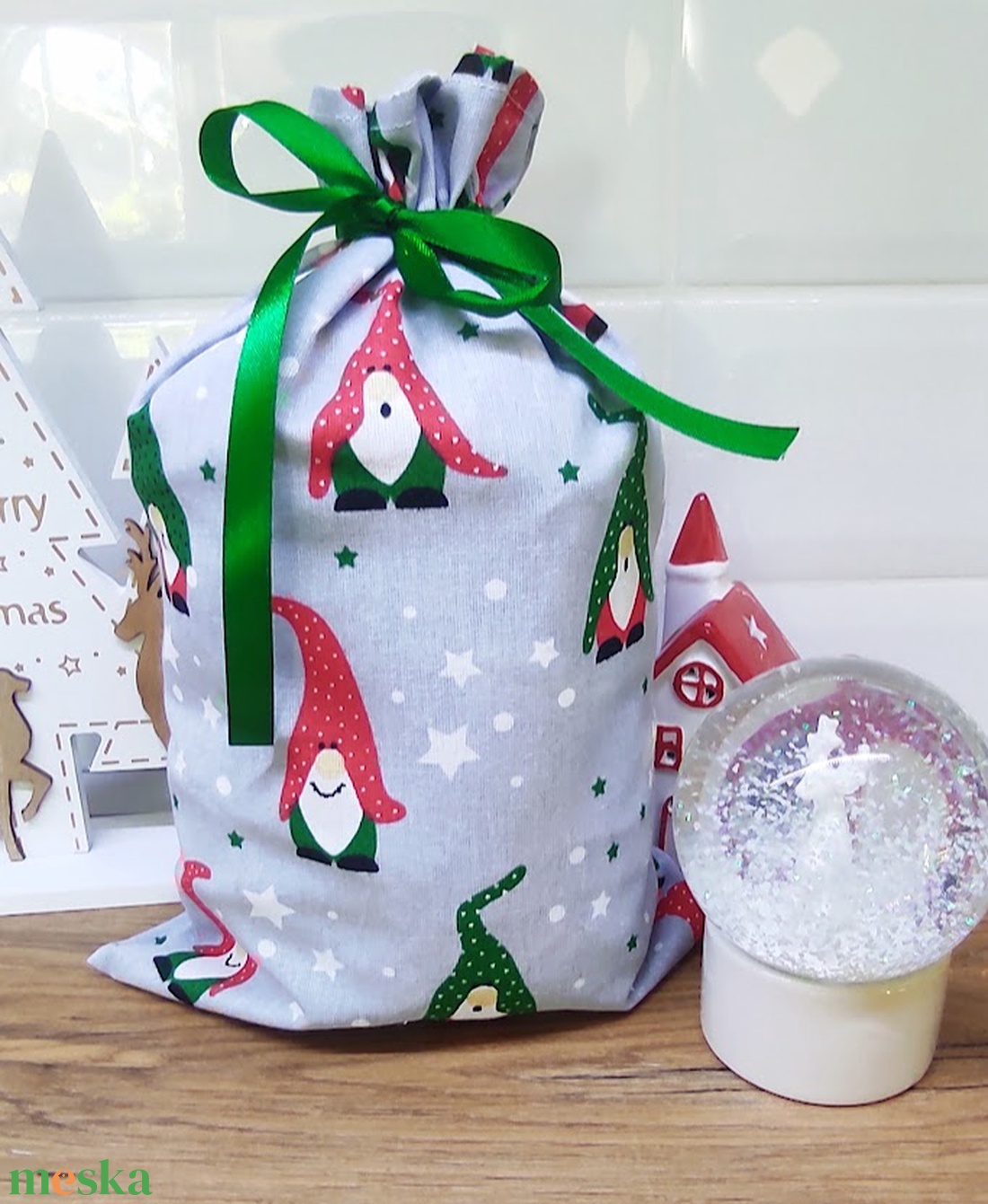 textil mikulás zsák-ajándék átadó zsák manó mintával - karácsony - mikulás - mikulás zsák - Meska.hu
