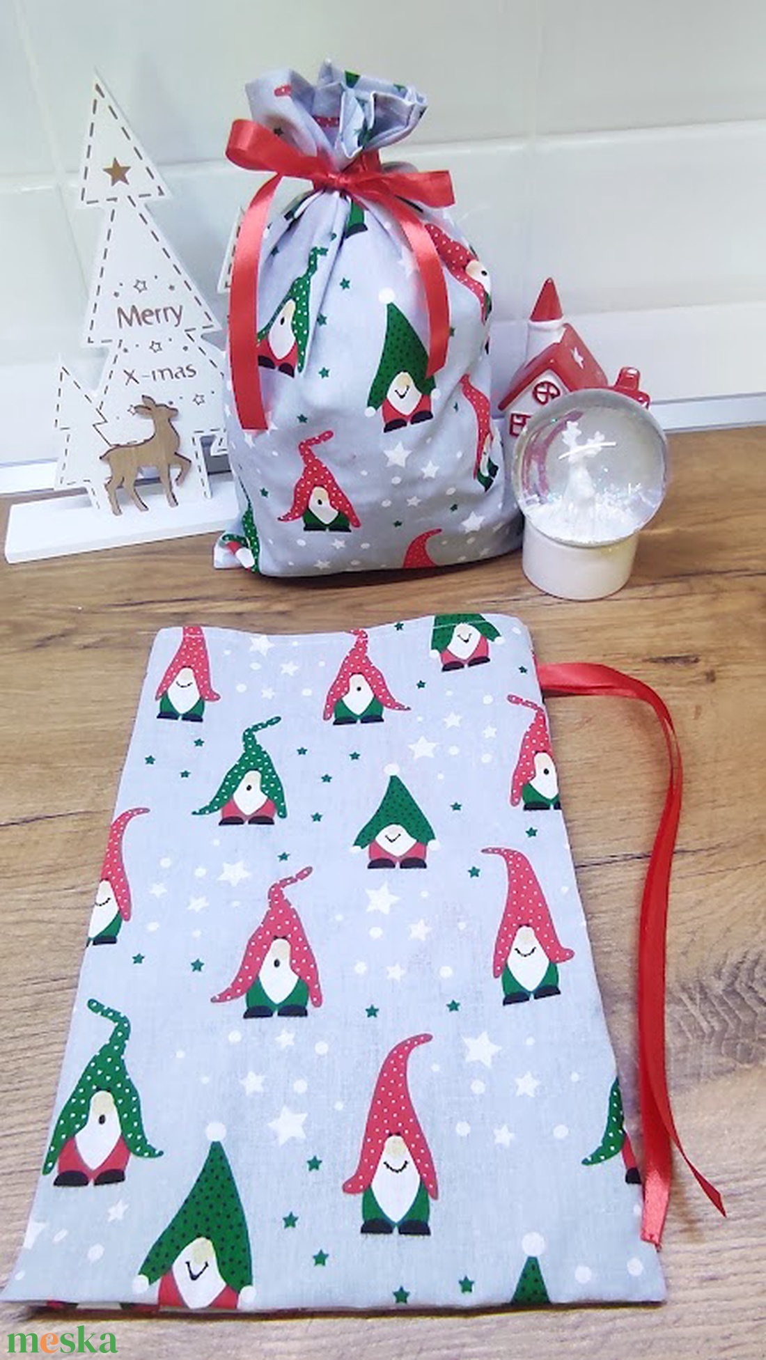 textil mikulás zsák-ajándék átadó zsák manó mintával - karácsony - mikulás - mikulás zsák - Meska.hu