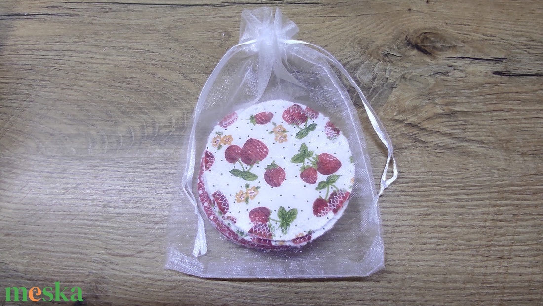 Mosható arctisztító korongok,7db+ organza zsák - szépségápolás - arcápolás - arctisztító korong - Meska.hu Mosható arctisztító korongok,7db+ organza zsák - szépségápolás - arcápolás - arctisztító korong - Meska.hu