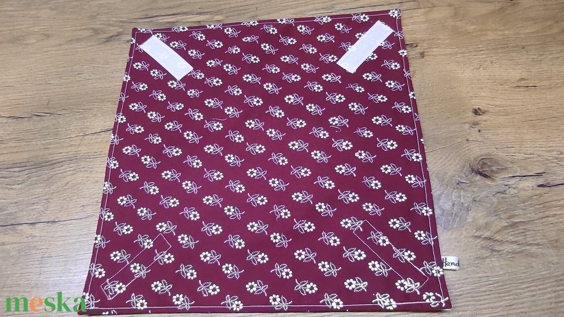 bordó alapon virág mintás újraszalvéta,textilszalvéta tízórai,uzsonna csomagolására, - otthon & életmód - konyhafelszerelés, tálalás - konyhai textil - szalvéta - Meska.hu bordó alapon virág mintás újraszalvéta,textilszalvéta tízórai,uzsonna csomagolására, - otthon & életmód - konyhafelszerelés, tálalás - konyhai textil - szalvéta - Meska.hu