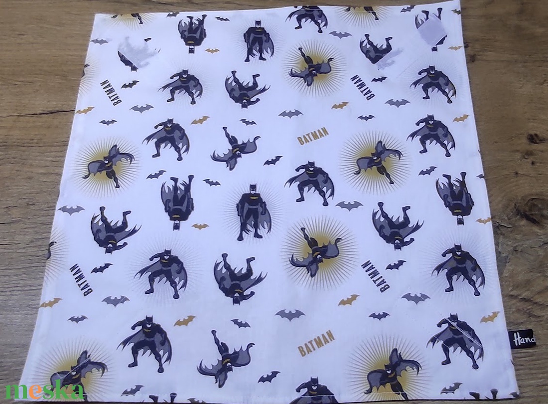 Batman mintás újraszalvéta,textilszalvéta tízórai,uzsonna csomagolására, - otthon & életmód - konyhafelszerelés, tálalás - konyhai textil - szalvéta - Meska.hu Batman mintás újraszalvéta,textilszalvéta tízórai,uzsonna csomagolására, - otthon & életmód - konyhafelszerelés, tálalás - konyhai textil - szalvéta - Meska.hu