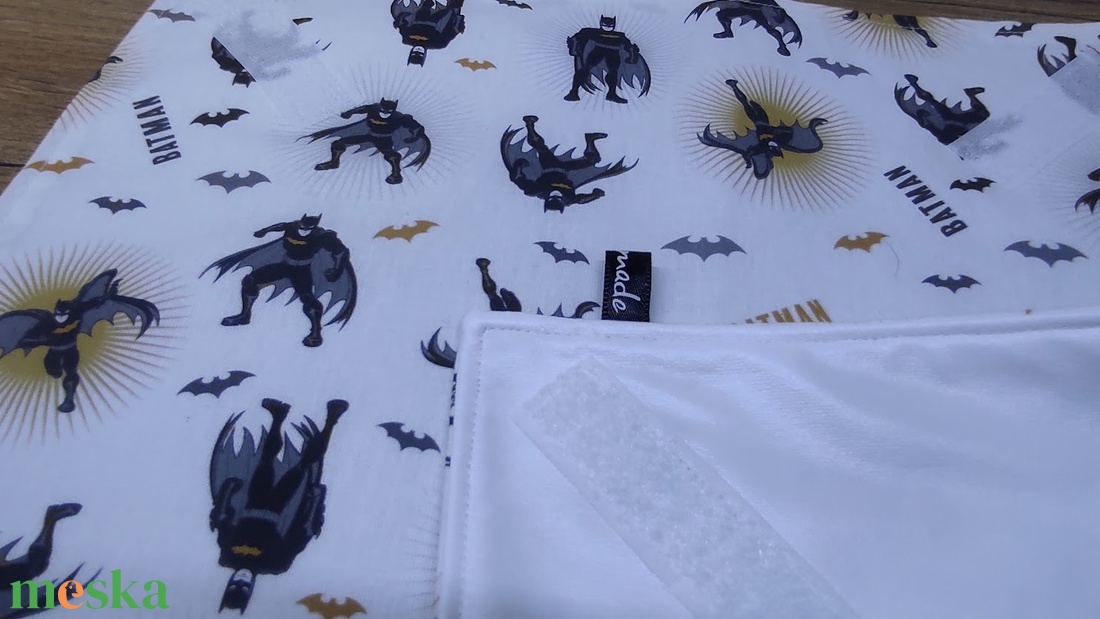 Batman mintás újraszalvéta,textilszalvéta tízórai,uzsonna csomagolására, - otthon & életmód - konyhafelszerelés, tálalás - konyhai textil - szalvéta - Meska.hu Batman mintás újraszalvéta,textilszalvéta tízórai,uzsonna csomagolására, - otthon & életmód - konyhafelszerelés, tálalás - konyhai textil - szalvéta - Meska.hu