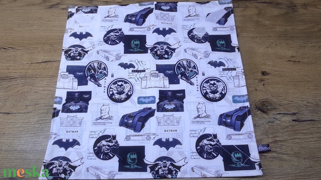  Batman  mintás  újraszalvéta,textilszalvéta tízórai,uzsonna csomagolására, - otthon & életmód - konyhafelszerelés, tálalás - konyhai textil - szalvéta - Meska.hu