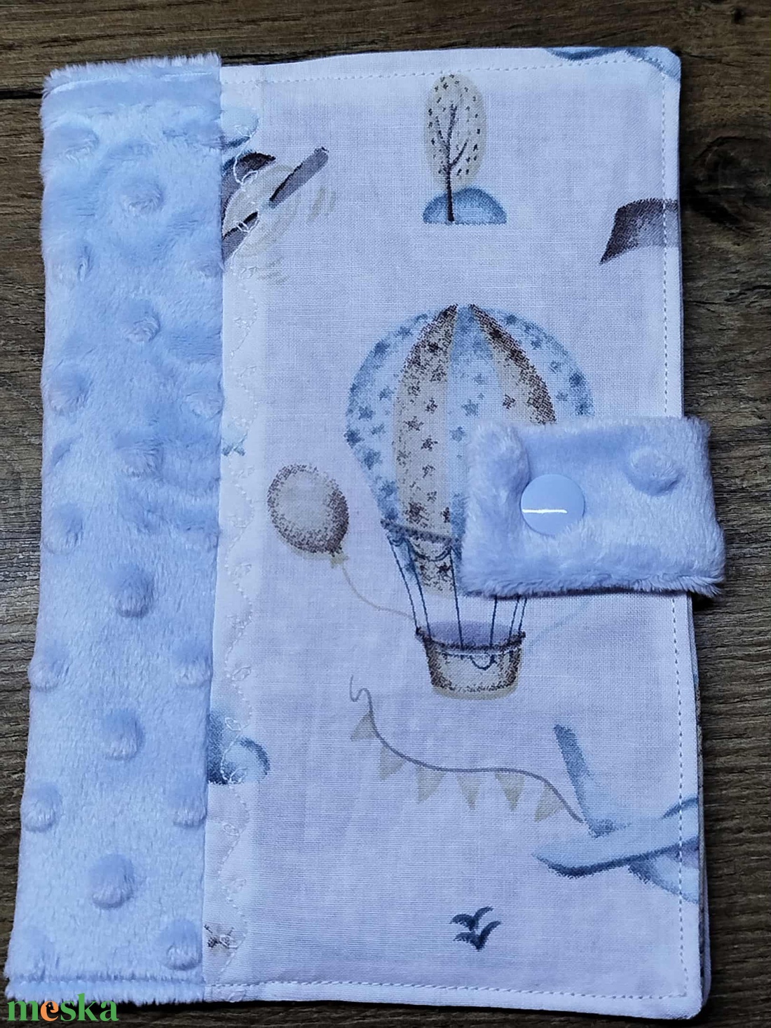 textil gyermek egészségügyi kiskönyv borító hőlégballon    mintával - otthon & életmód - papír, írószer - egészségügyi kiskönyv borító - Meska.hu