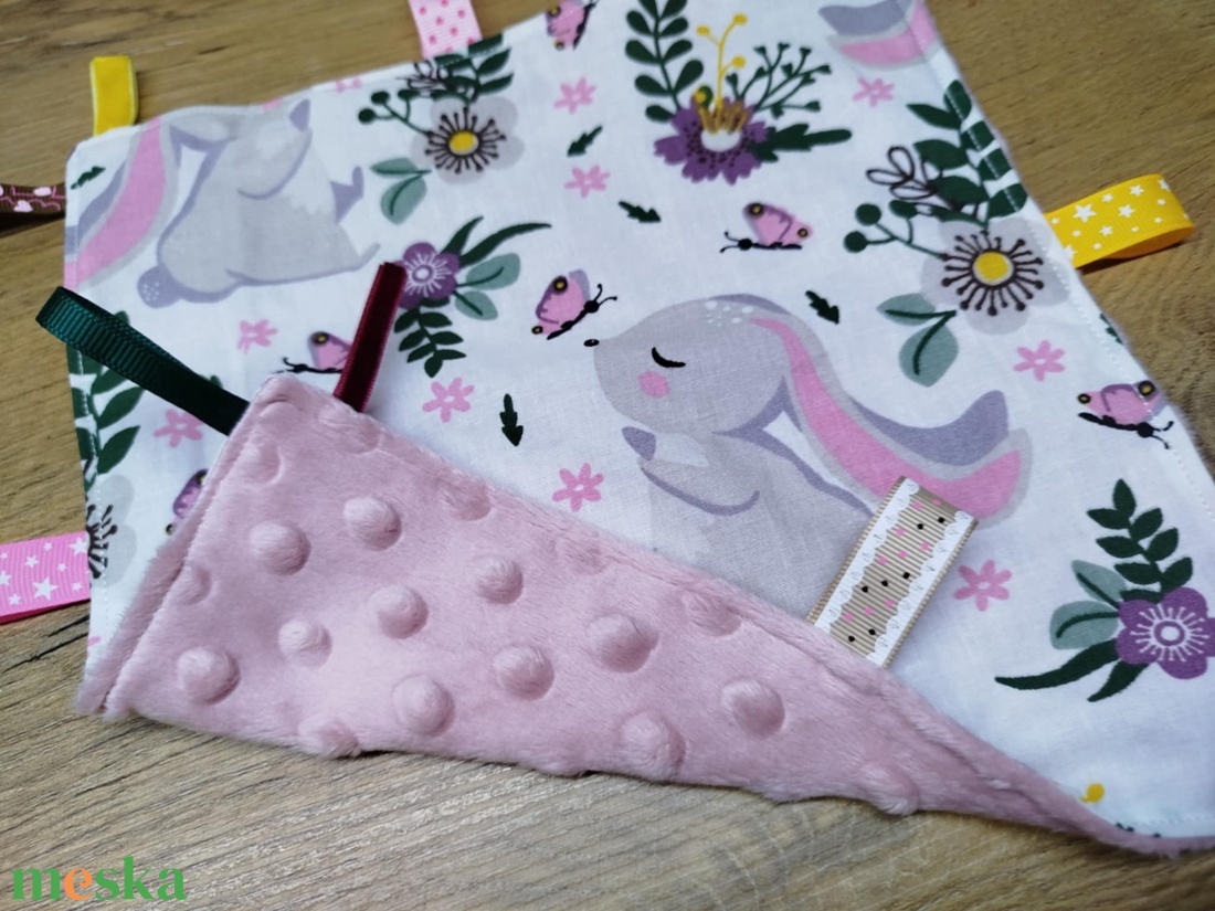 nyuszi  mintás  címkerongyi -szundikendő - játék & sport - 3 éves kor alattiaknak - alvóka & rongyi - Meska.hu