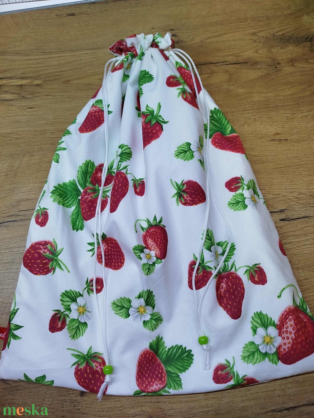 Kenyeres zsák-  pékáru tároló  zsák eper  mintával - táska & tok - bevásárlás & shopper táska - kenyeres zsák - Meska.hu