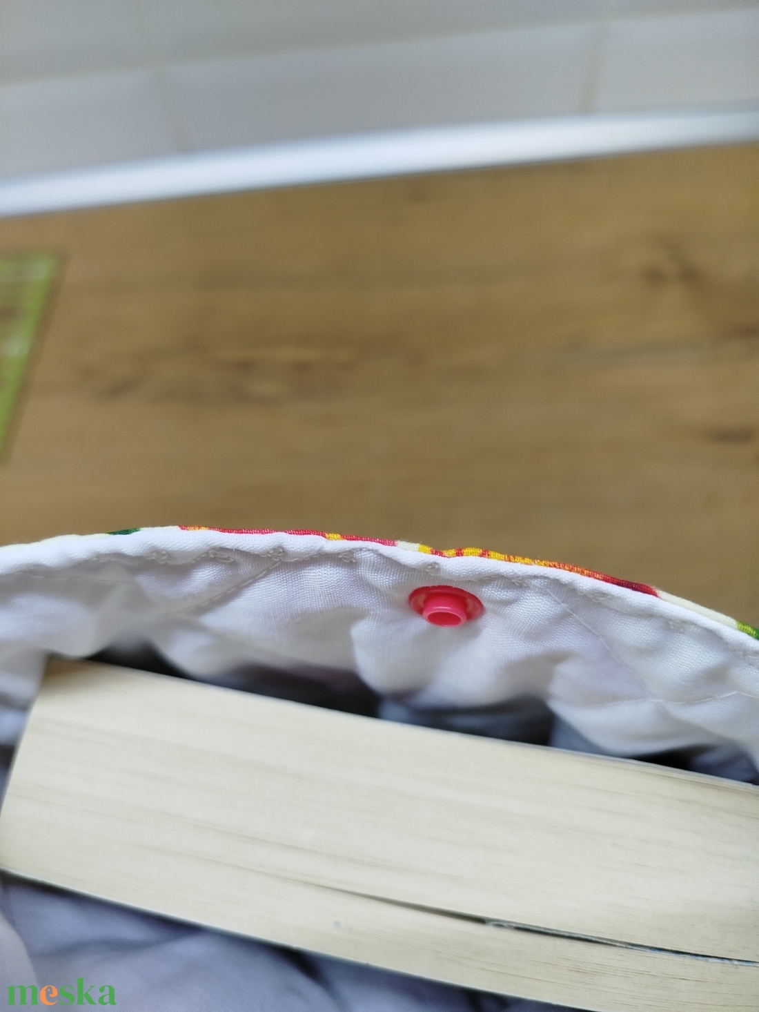 Tulipán mintás könyvtok-könyvtartó vagy tablet tartó pamutvászon anyagból  - könyv & zene - könyvtok - Meska.hu