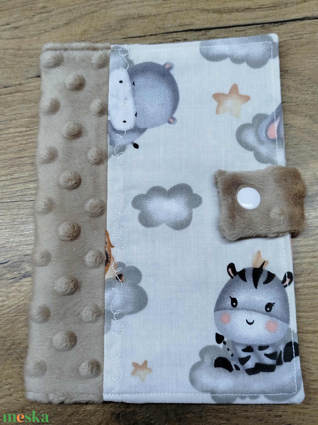 textil gyermek egészségügyi kiskönyv borító, állat  mintával - otthon & életmód - papír, írószer - egészségügyi kiskönyv borító - Meska.hu