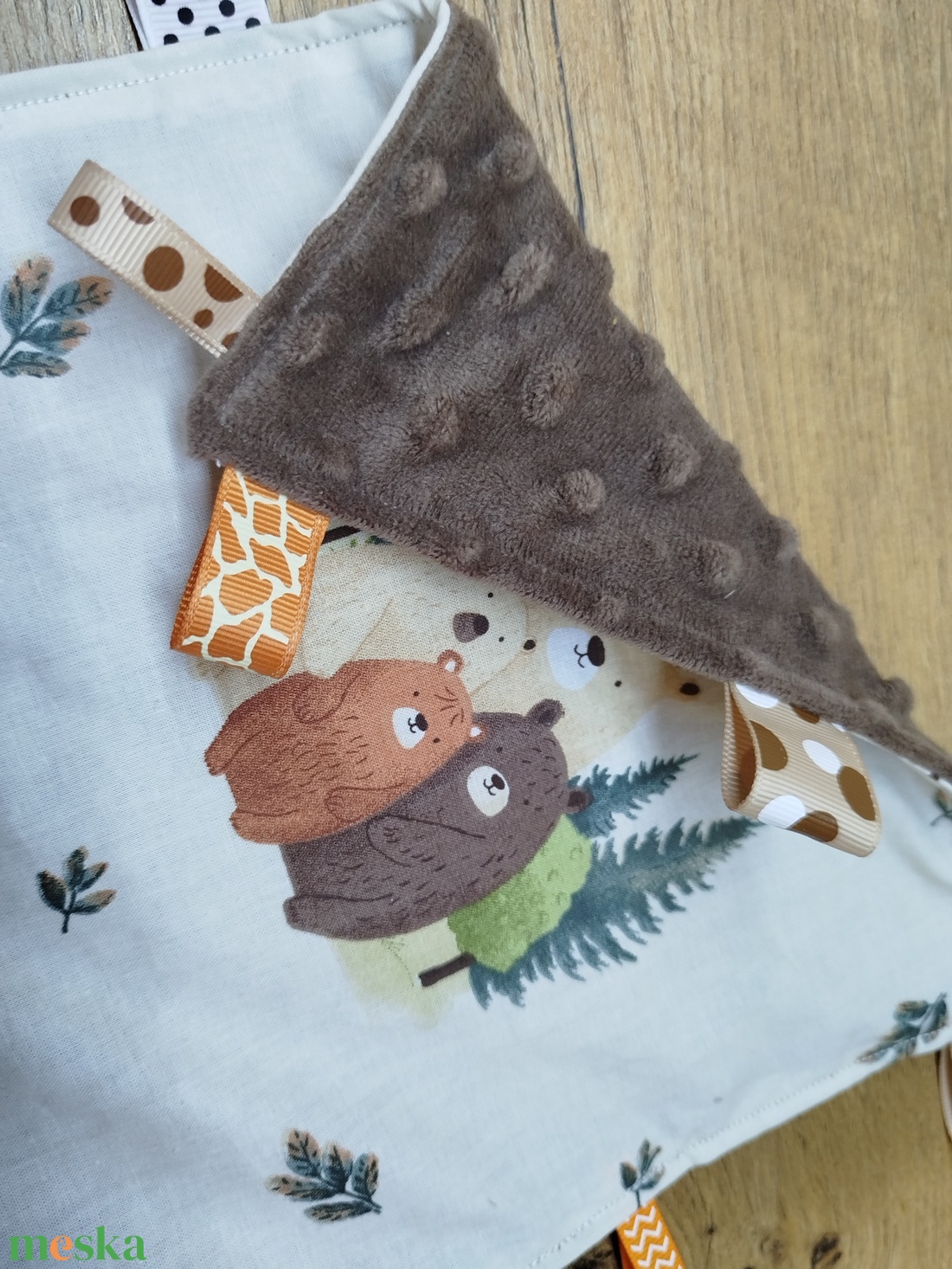 Maci mintás  címkerongyi -szundikendő - baba - mama - baba játékok - szundikendő, alvóka - Meska.hu