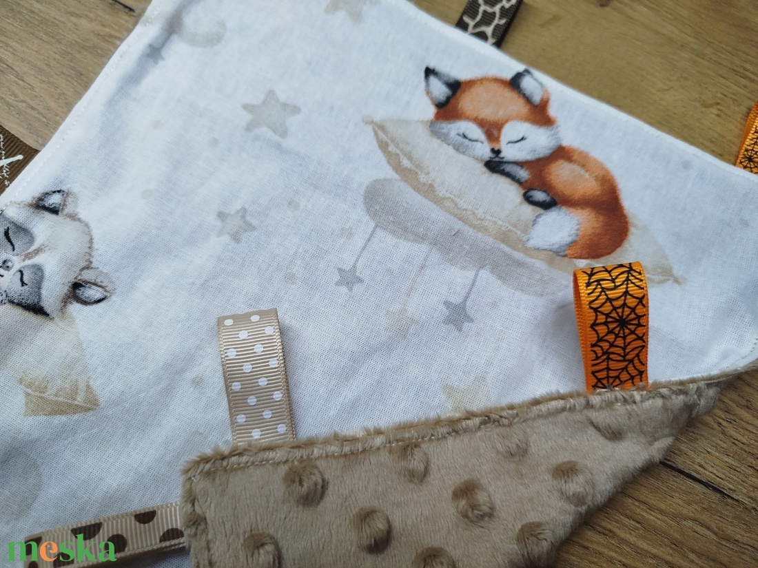 állatmintás  címkerongyi -szundikendő - baba - mama - baba játékok - szundikendő, alvóka - Meska.hu