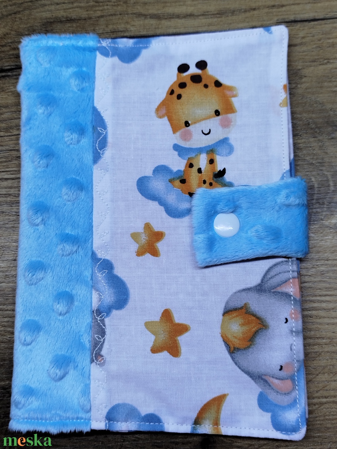 textil gyermek egészségügyi kiskönyv borító állatmintával - baba - mama - babaemlékek - egészségügyi kiskönyv borító - Meska.hu