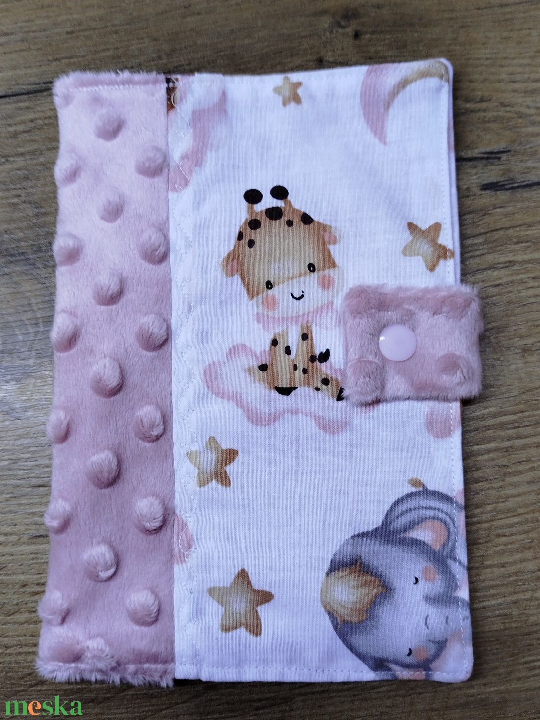textil gyermek egészségügyi kiskönyv borító állatmintával - baba - mama - babaemlékek - egészségügyi kiskönyv borító - Meska.hu