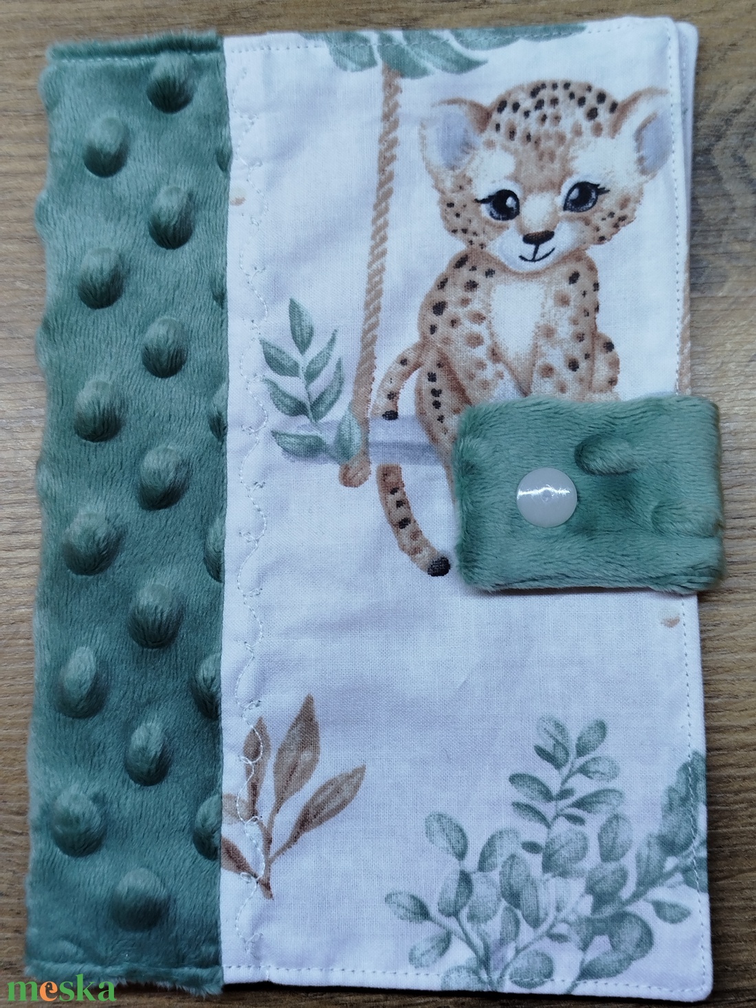 textil gyermek egészségügyi kiskönyv borító állat mintával - baba - mama - babaemlékek - egészségügyi kiskönyv borító - Meska.hu