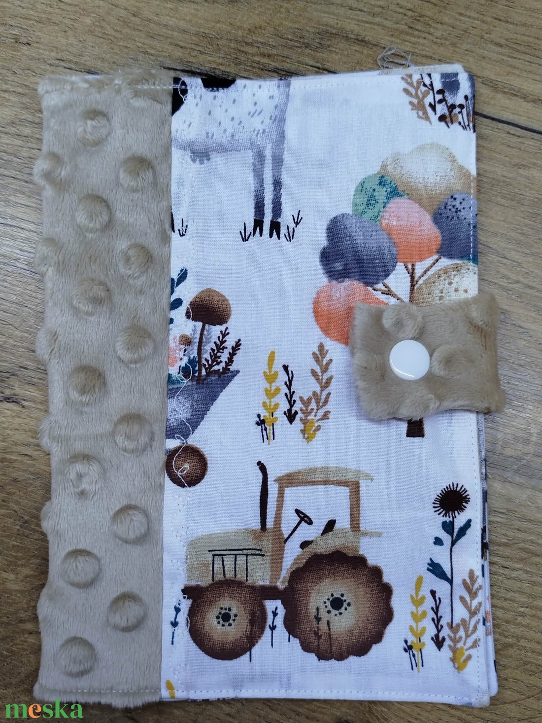 textil gyermek egészségügyi kiskönyv borító farm   mintával - baba - mama - babaemlékek - egészségügyi kiskönyv borító - Meska.hu