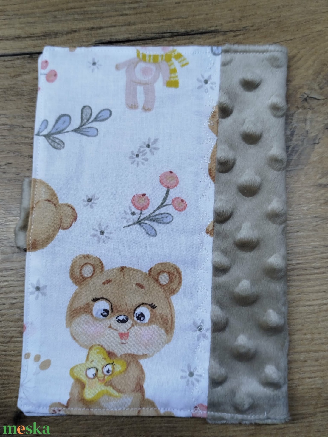 textil gyermek egészségügyi kiskönyv borító maci   mintával - baba - mama - babaemlékek - egészségügyi kiskönyv borító - Meska.hu
