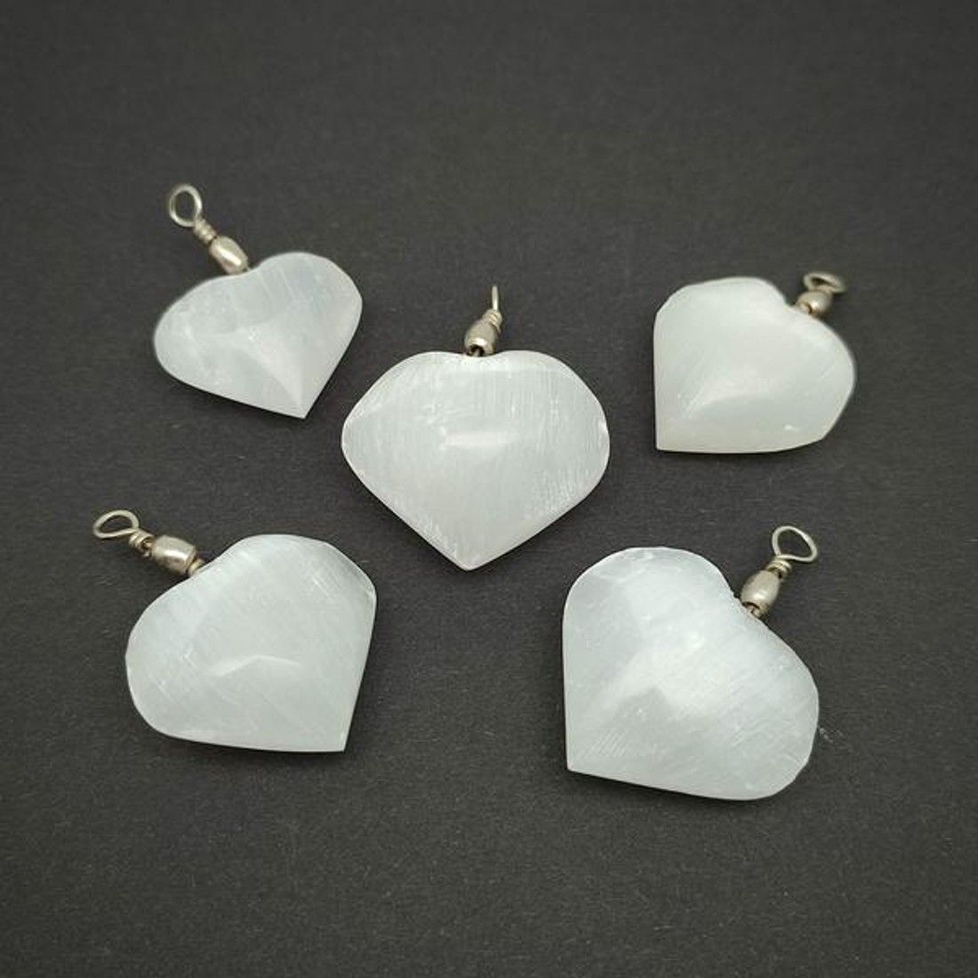 Szelenit szív medál 2-3cm - ékszer - nyaklánc - medál - Meska.hu