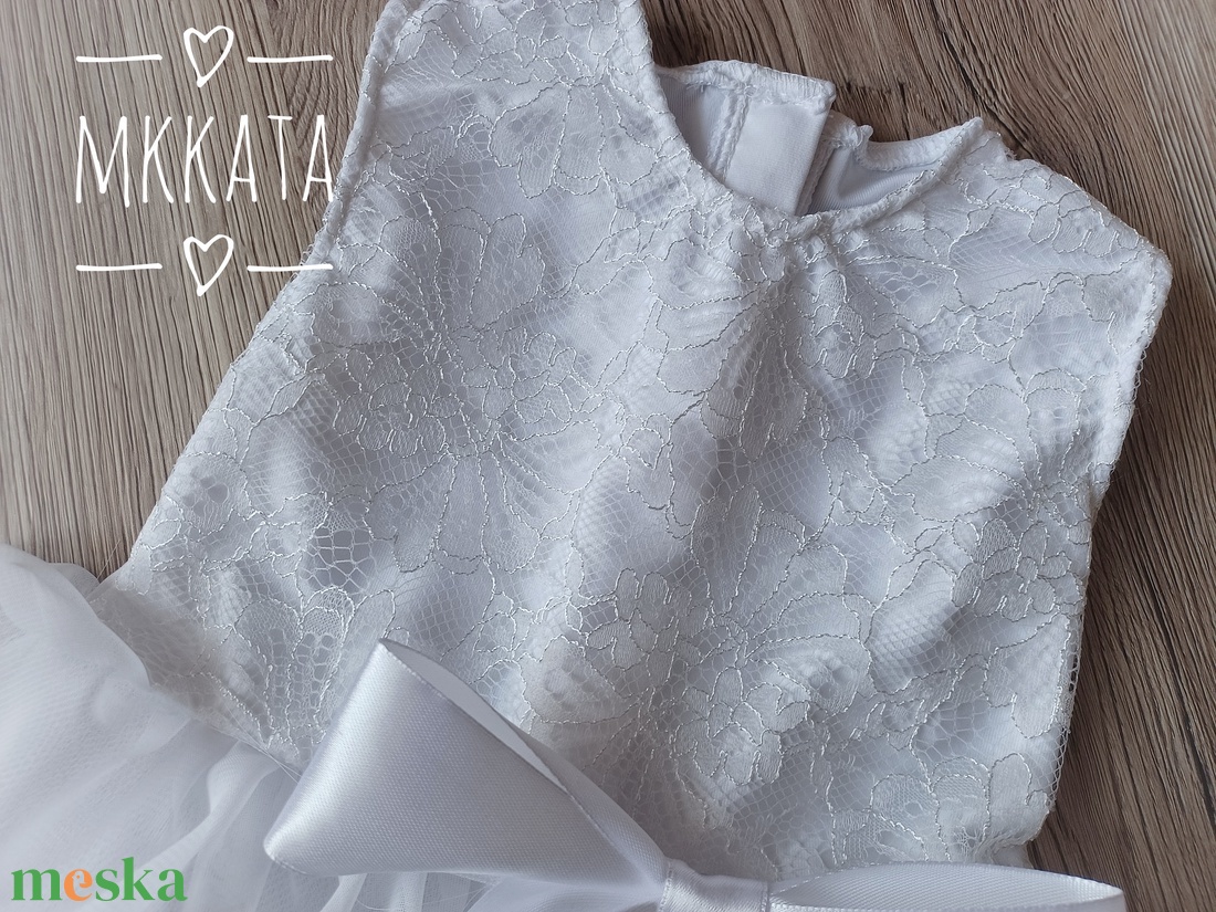 Ünnepi Elegancia: Kislány keresztelő ruha  68-as méret  - ruha & divat - gyerekruha - Meska.hu