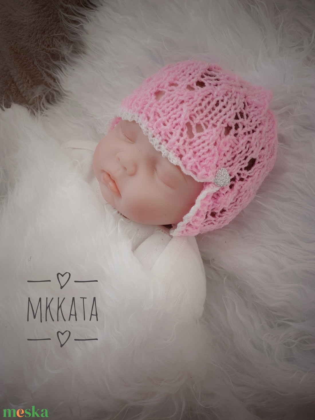 Kötött baba sapka újszülött fotózásra - ruha & divat - babaruha & gyerekruha - babafotózási ruha és kellék - Meska.hu Kötött baba sapka újszülött fotózásra - ruha & divat - babaruha & gyerekruha - babafotózási ruha és kellék - Meska.hu