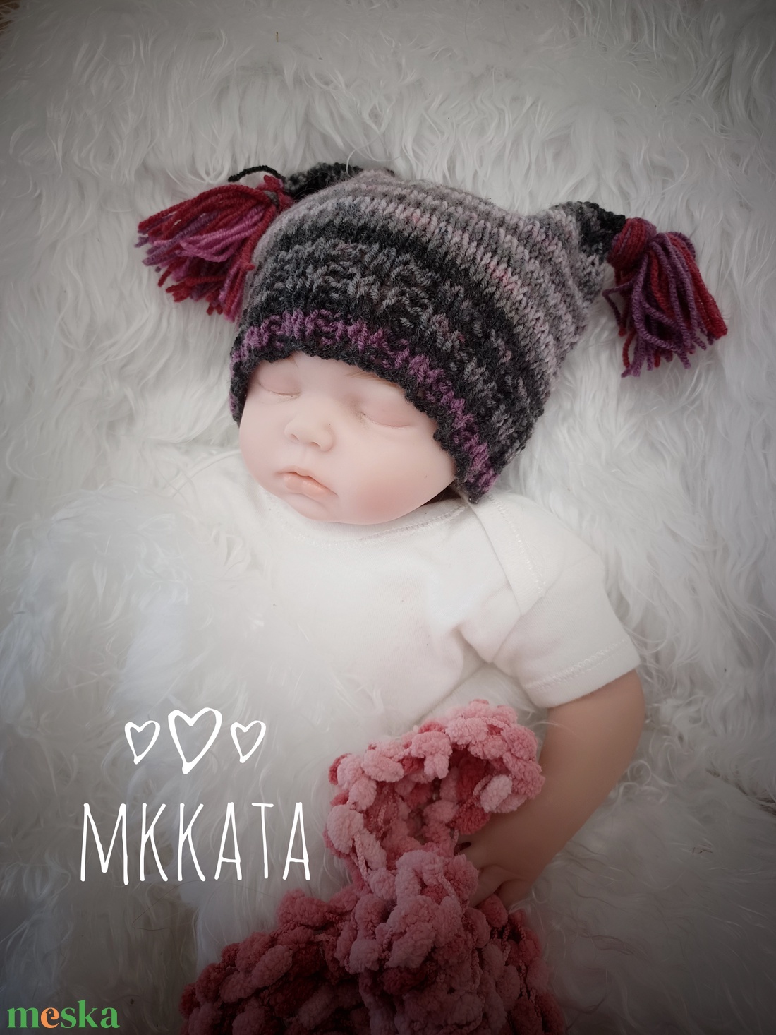 Kötött baba sapka újszülött fotózásra - ruha & divat - babaruha & gyerekruha - babasapka - Meska.hu Kötött baba sapka újszülött fotózásra - ruha & divat - babaruha & gyerekruha - babasapka - Meska.hu