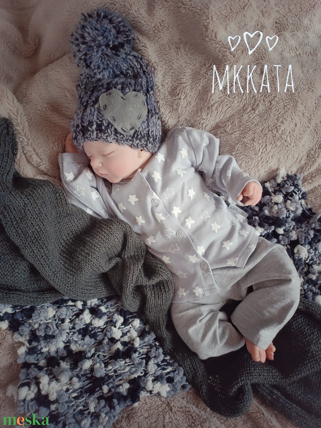 Kötött baba sapka újszülött fotózásra - ruha & divat - babaruha & gyerekruha - babasapka - Meska.hu Kötött baba sapka újszülött fotózásra - ruha & divat - babaruha & gyerekruha - babasapka - Meska.hu