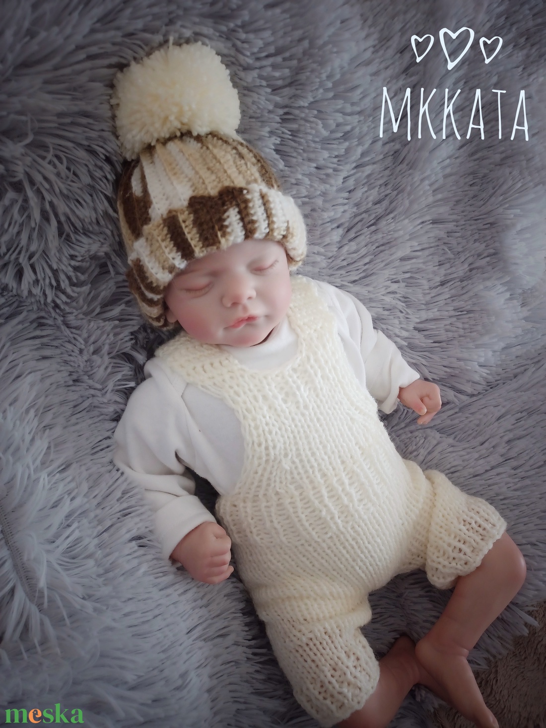 Kötött baba sapka és nadrág szett újszülött fotózásra - ruha & divat - babaruha & gyerekruha - babafotózási ruha és kellék - Meska.hu Kötött baba sapka és nadrág szett újszülött fotózásra - ruha & divat - babaruha & gyerekruha - babafotózási ruha és kellék - Meska.hu