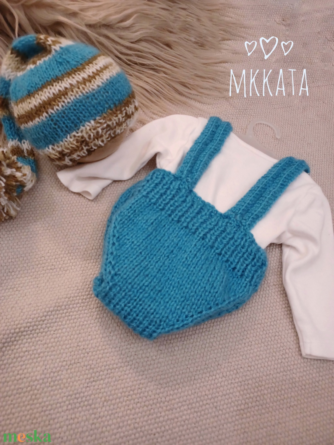 Kötött baba sapka és body szett újszülött fotózásra - ruha & divat - babaruha & gyerekruha - babafotózási ruha és kellék - Meska.hu Kötött baba sapka és body szett újszülött fotózásra - ruha & divat - babaruha & gyerekruha - babafotózási ruha és kellék - Meska.hu