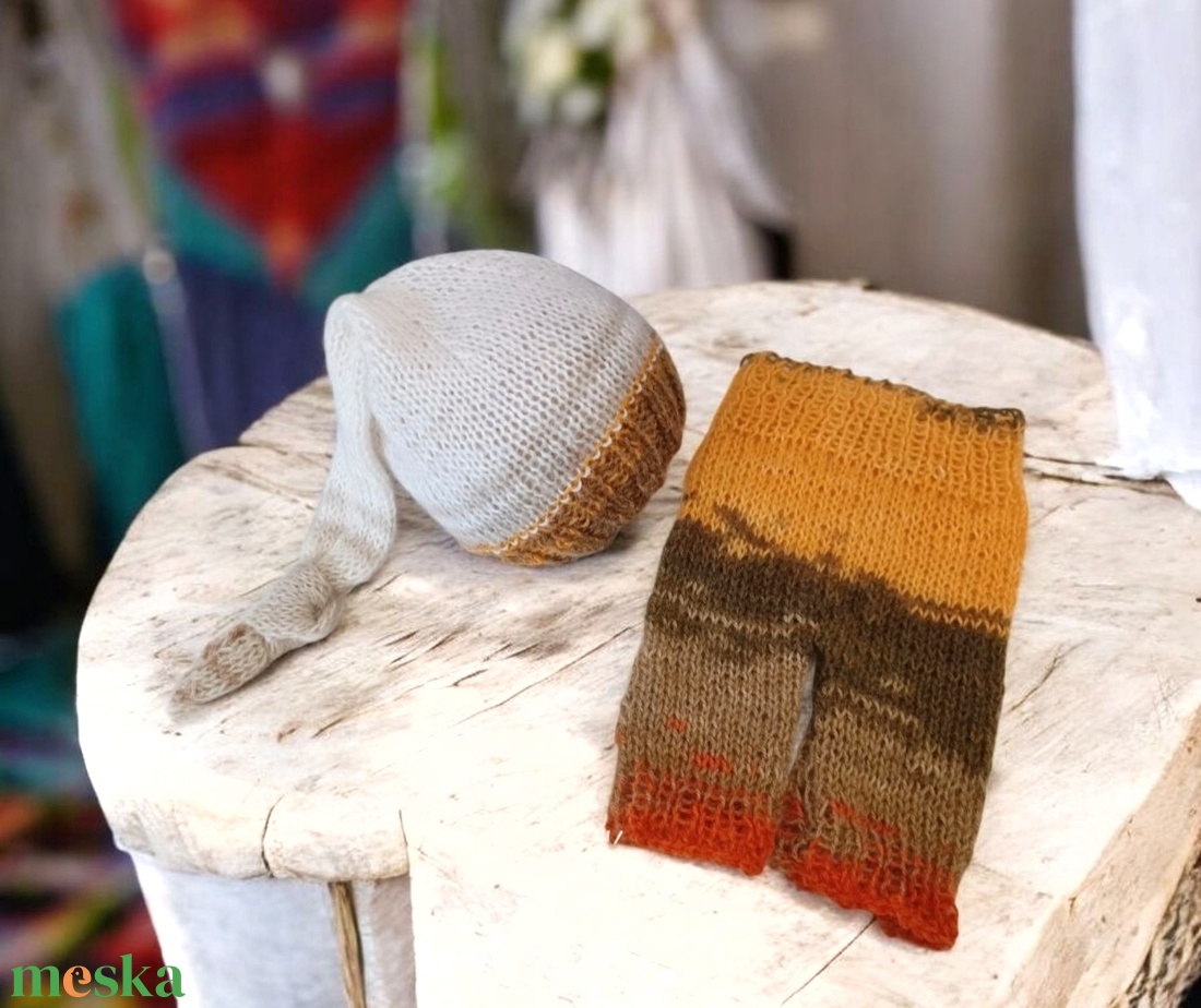 Kötött baba sapka és nadrág szett újszülött fotózásra  - ruha & divat - babaruha & gyerekruha - babafotózási ruha és kellék - Meska.hu  Kötött baba sapka és nadrág szett újszülött fotózásra  - ruha & divat - babaruha & gyerekruha - babafotózási ruha és kellék - Meska.hu