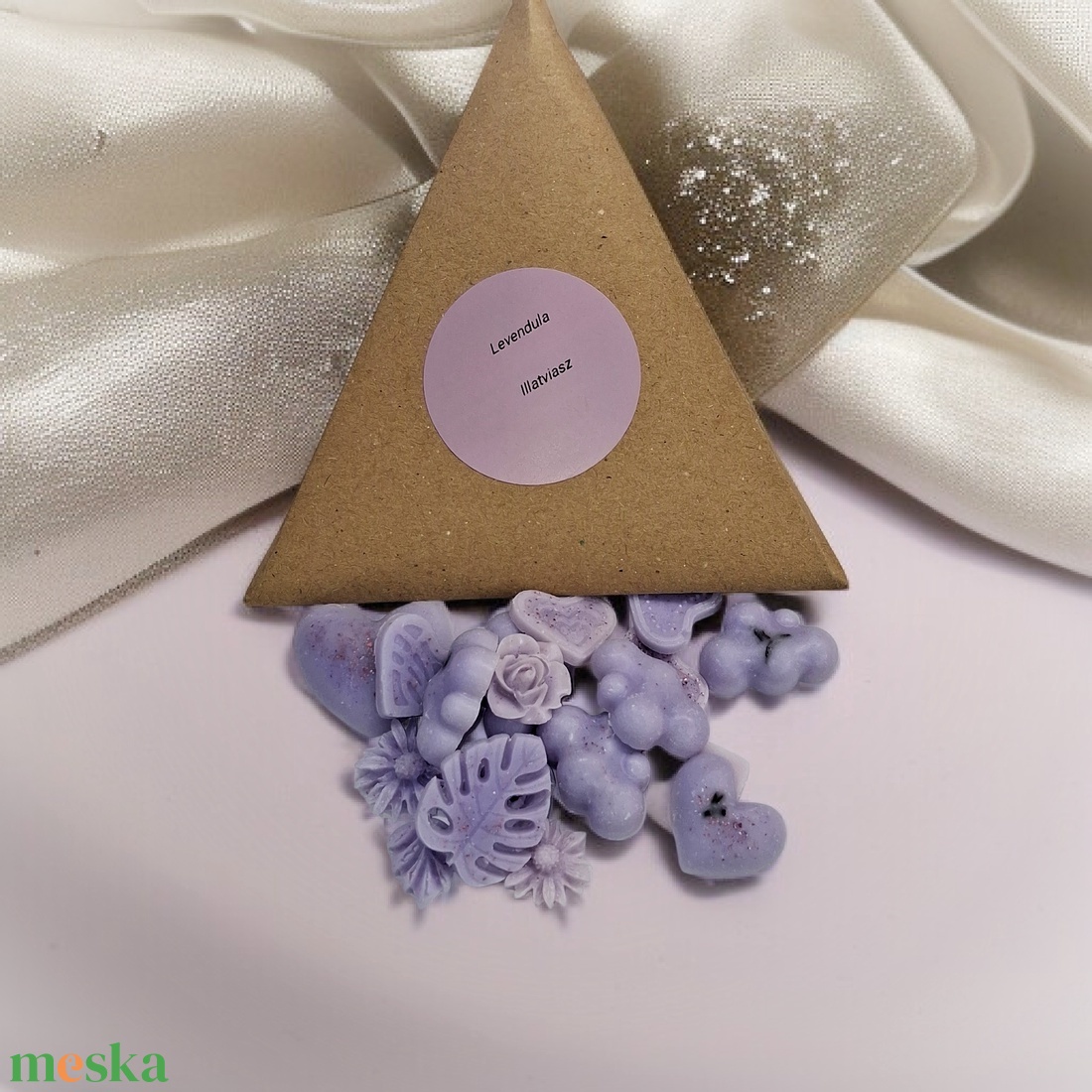 Illatviasz ajándékszett anyukáknak babaváró figyelmesség - baba - mama - babalátogató ajándékcsomag - Meska.hu