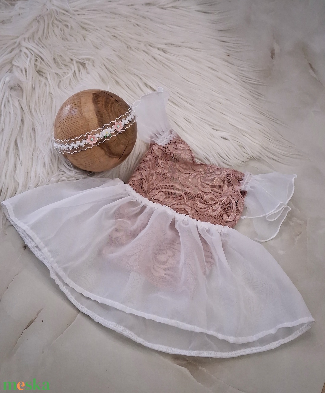 Csipke body szoknya  és fejpánt szett Újszülött fotózáshoz - baba - mama - babafotózás - szett újszülött fotózásra - Meska.hu